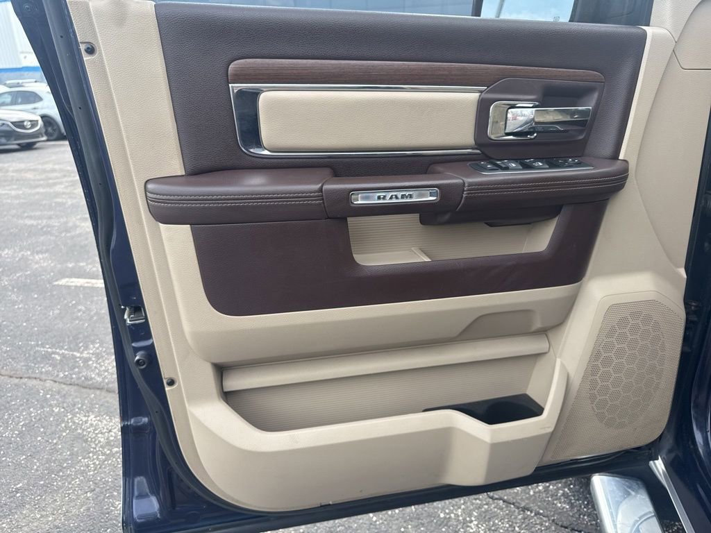 Used 2015 RAM 1500 Laramie w/ Convenience Group image 14