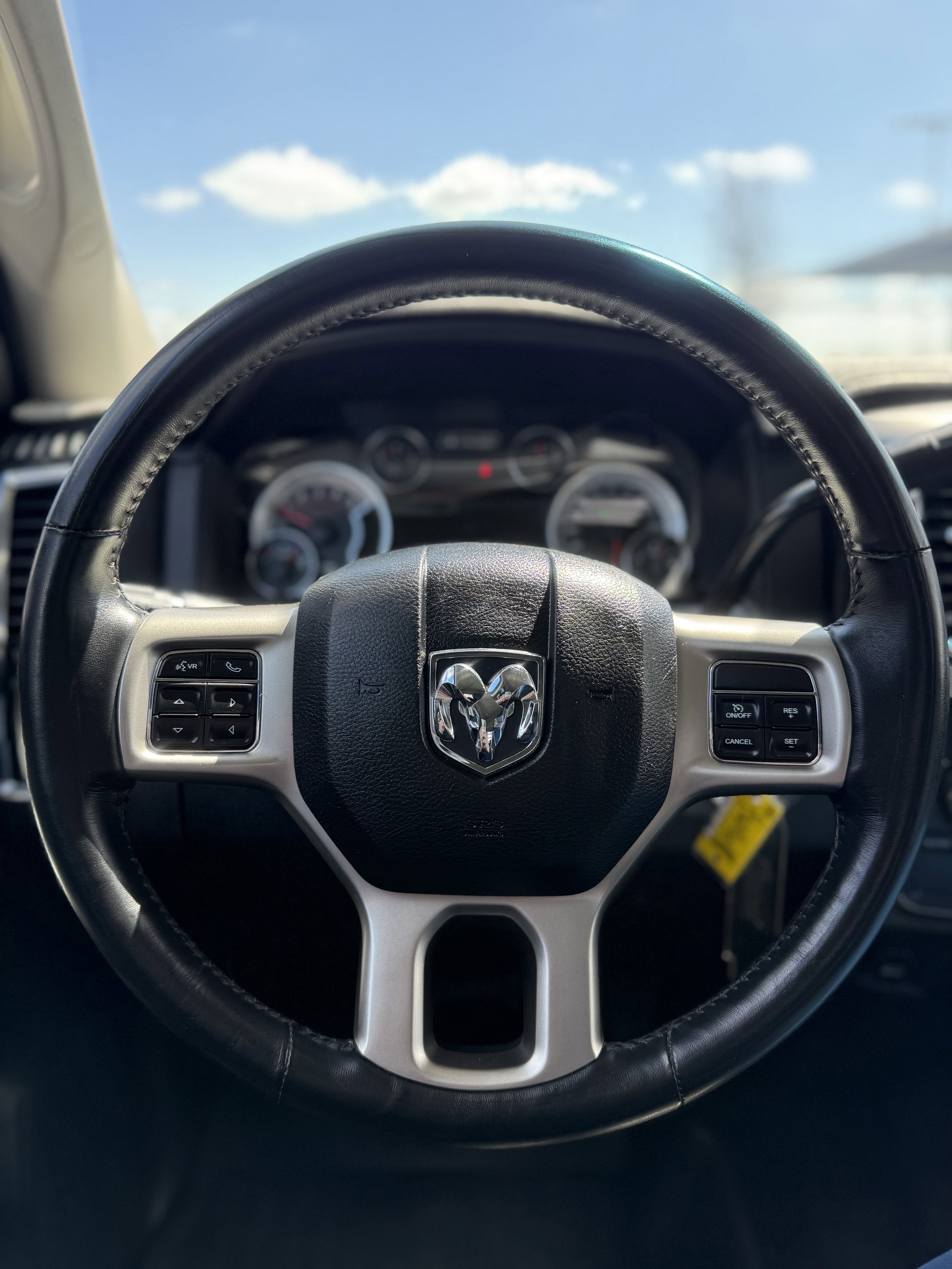 Used 2017 RAM 2500 Laramie image 19