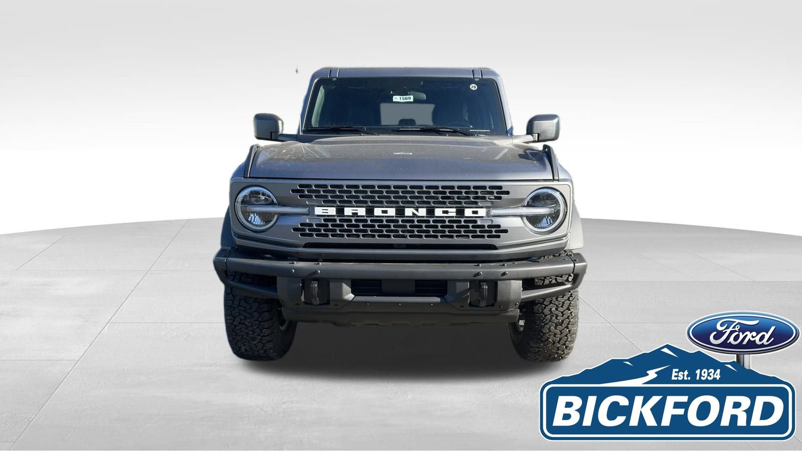 New 2025 Ford Bronco Badlands image 2