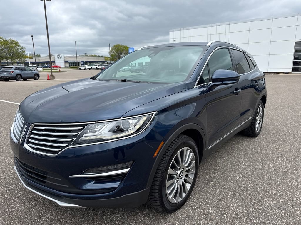 Used 2017 Lincoln MKC Reserve w/ Lincoln MKC Climate Package AWD/4WD image 4
