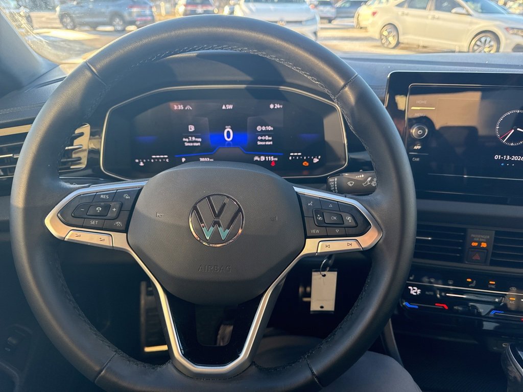 Certified 2025 Volkswagen Jetta Sport image 15