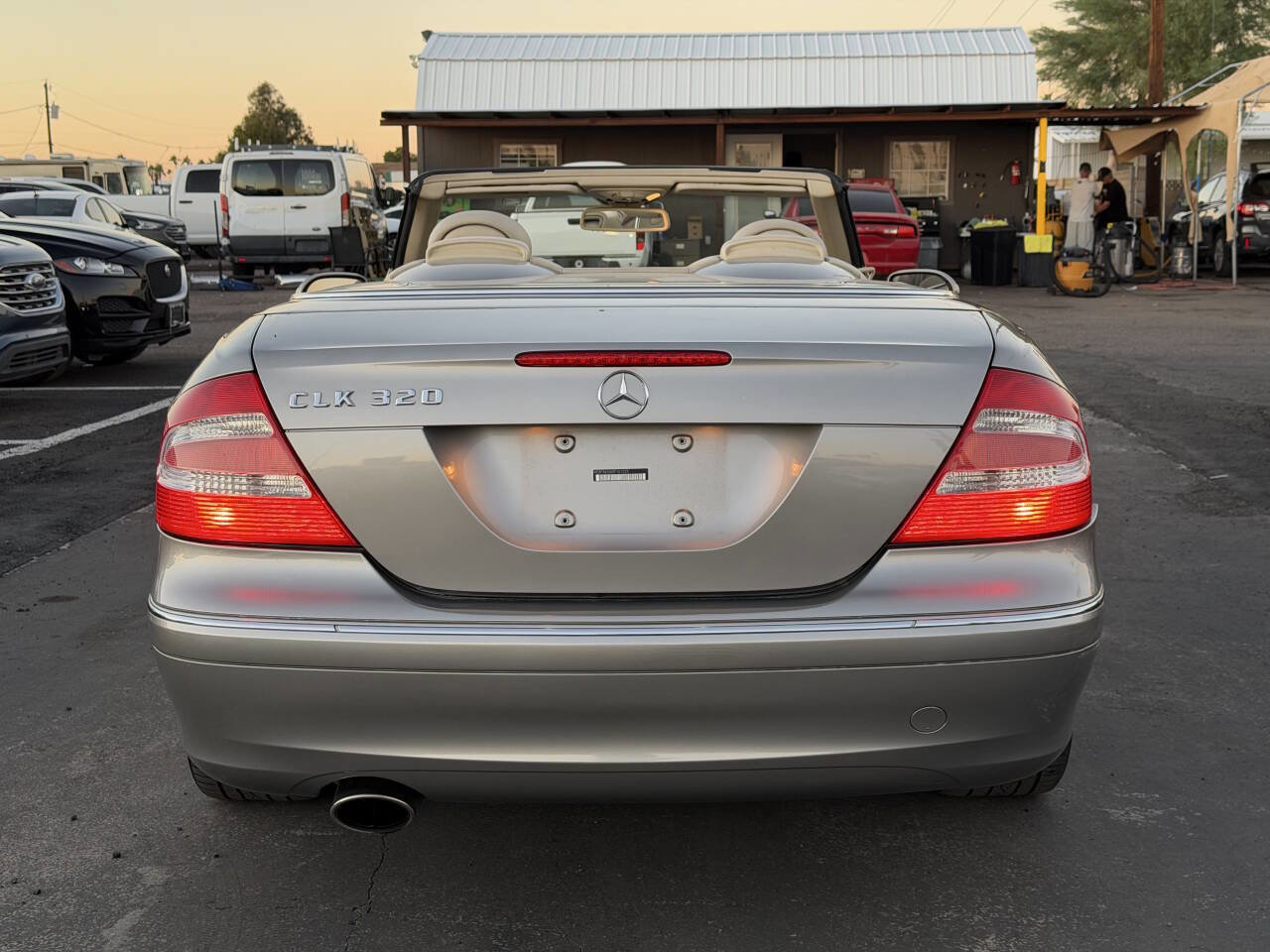 Used 2005 Mercedes-Benz CLK 320 Cabriolet image 6