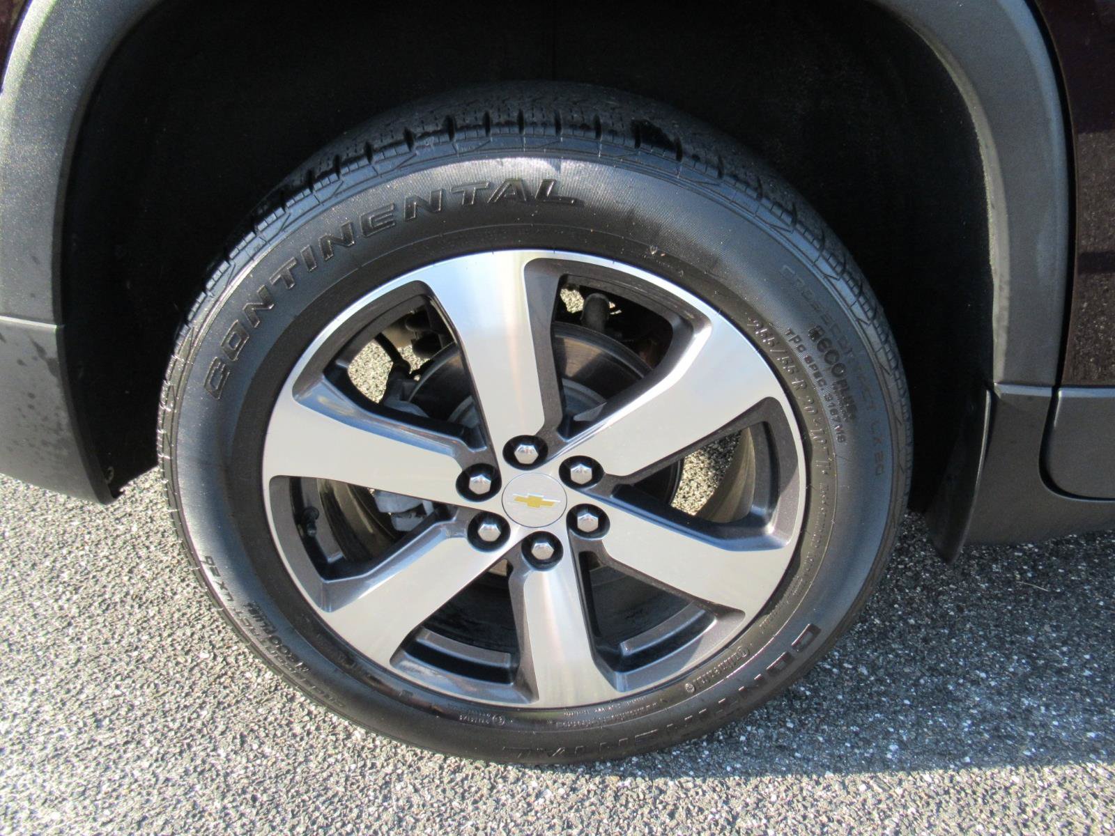 Used 2021 Chevrolet Traverse LT w/ LT Premium Package AWD/4WD image 8