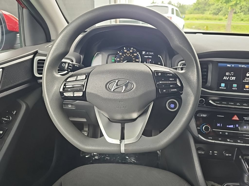 Used 2019 Hyundai Ioniq Blue FWD image 17