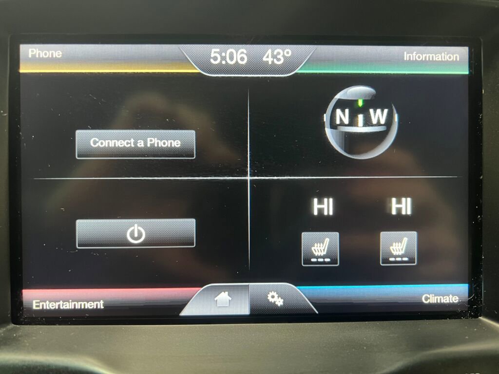 Used 2015 Ford Explorer XLT w/ Equipment Group 202A image 12