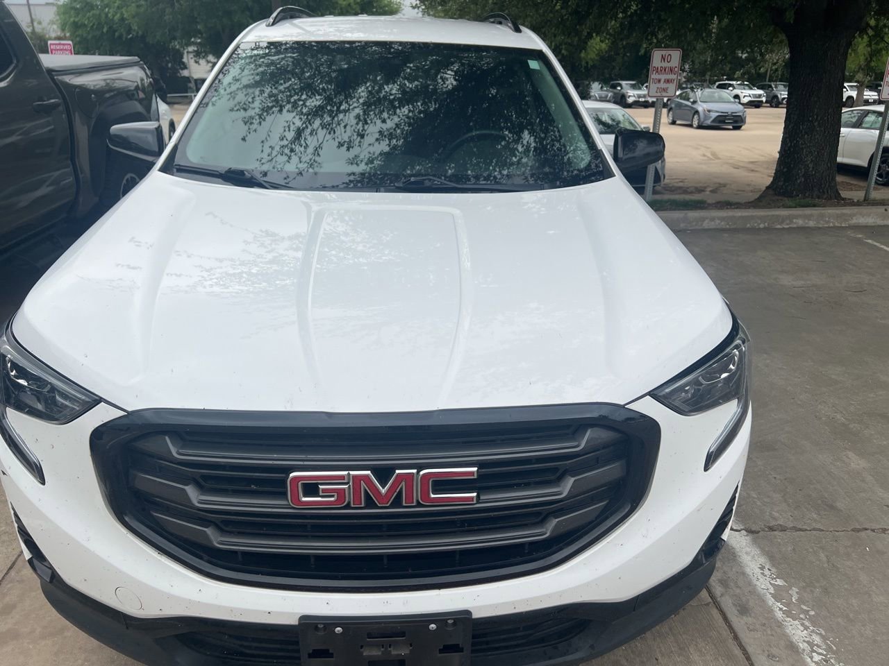 Used 2020 GMC Terrain SLT w/ Preferred Package image 9