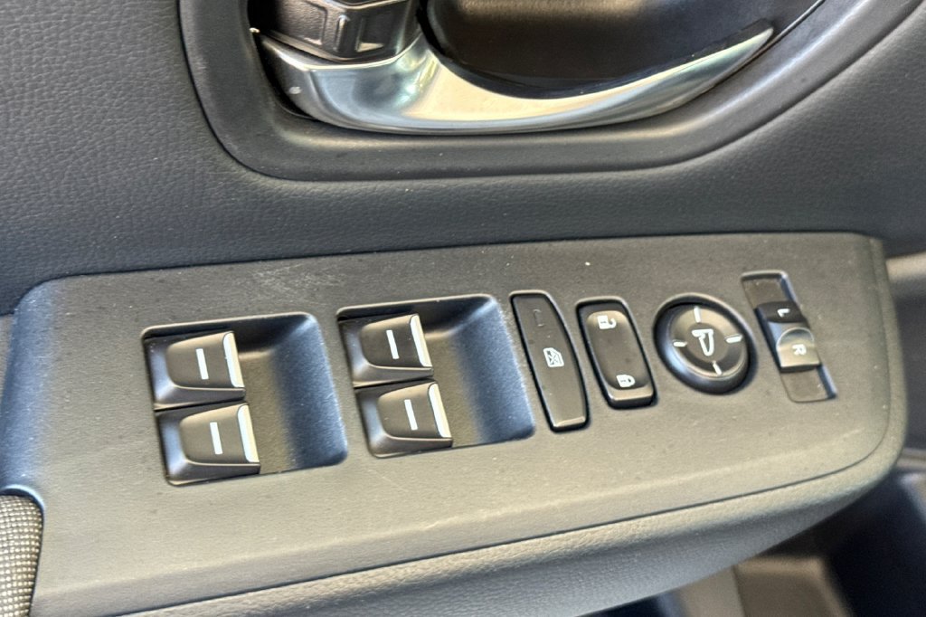Certified 2024 Honda Pilot Sport image 15