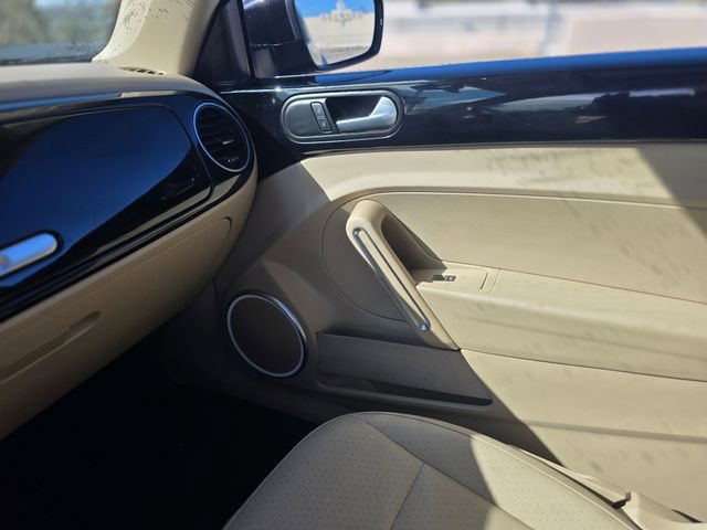 Used 2019 Volkswagen Beetle 2.0T SE image 23