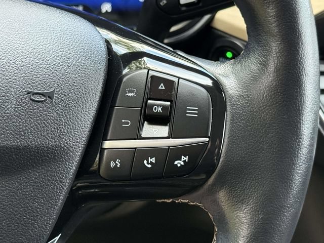 Used 2021 Ford Escape Titanium w/ Titanium Elite Package AWD/4WD image 20