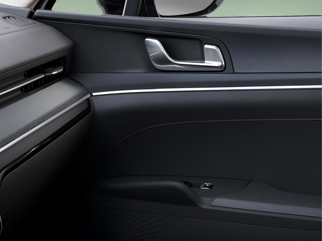 New 2025 Kia K5 LXS image 43