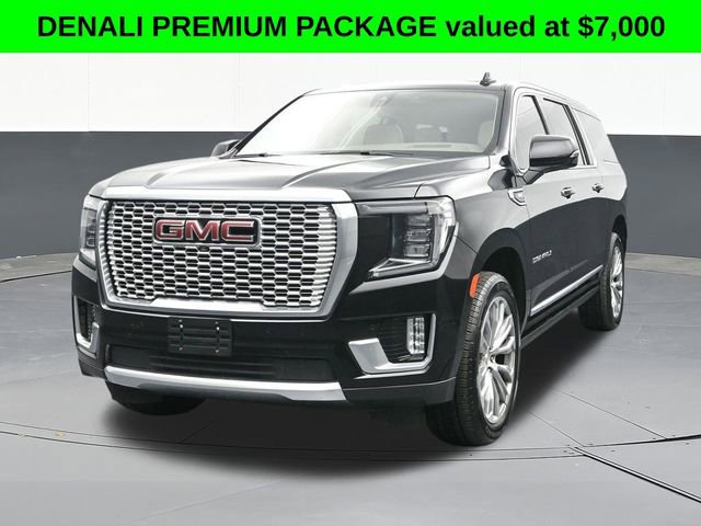 Used 2021 GMC Yukon XL Denali w/ Denali Premium Package image 2