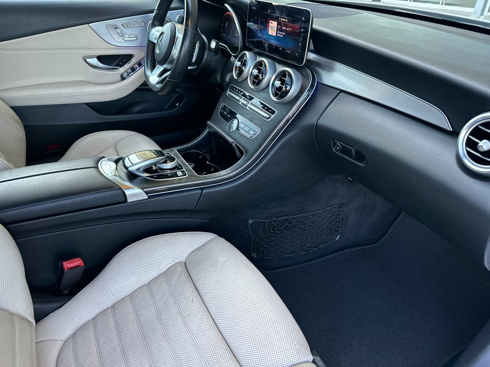 Used 2019 Mercedes-Benz C 300 Cabriolet image 13