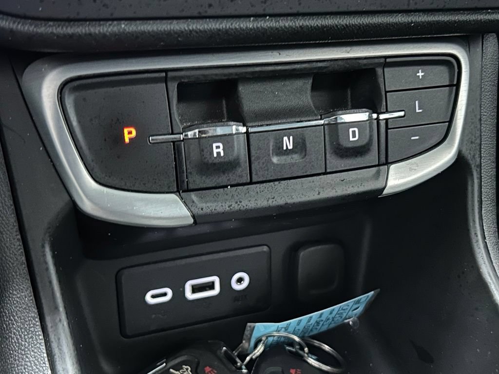 Used 2023 GMC Terrain SLE w/ Driver Convenience Package FWD image 25