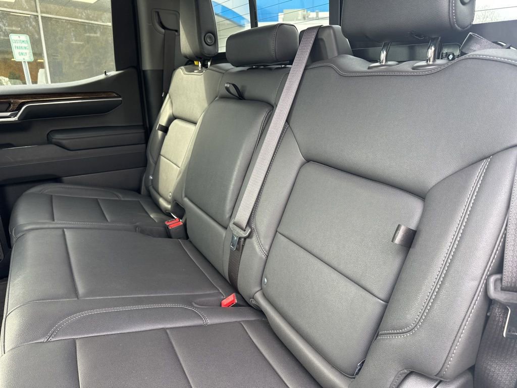 Used 2024 GMC Sierra 1500 Elevation w/ Elevation Premium Package image 12