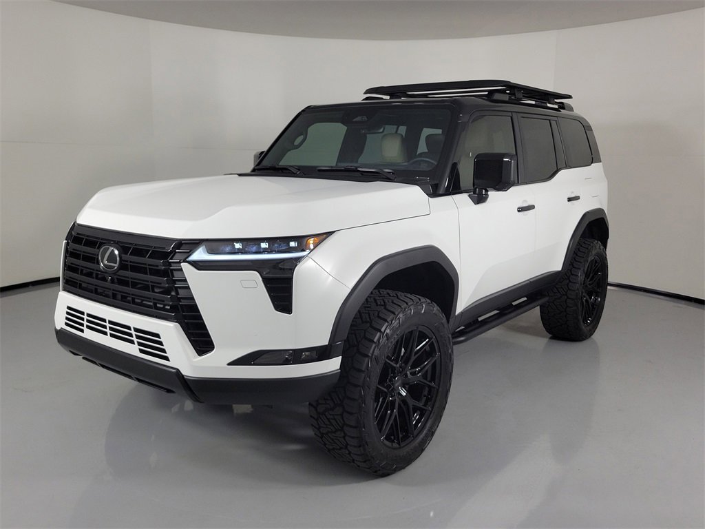 Used 2025 Lexus GX 550 image 2