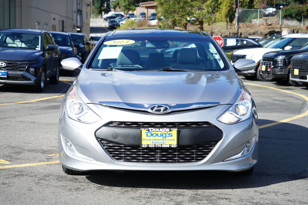 Used 2013 Hyundai Sonata Limited FWD image 2