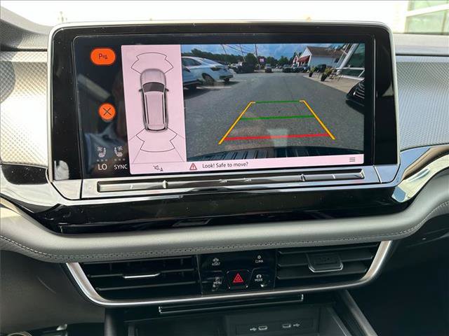 New 2024 Volkswagen Atlas Peak Edition SEL AWD/4WD image 16