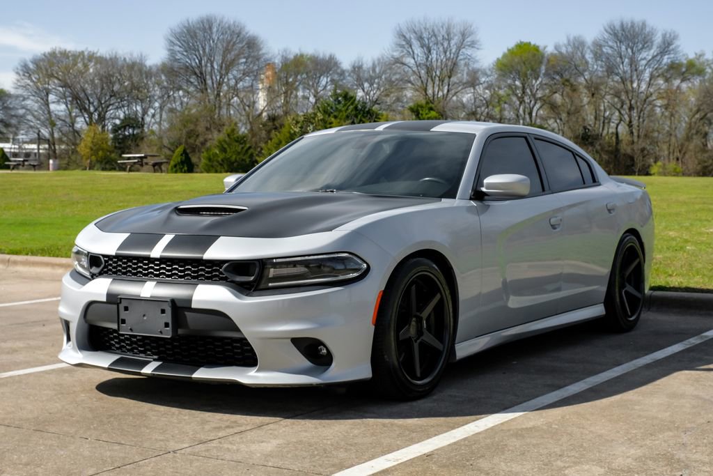 Used 2019 Dodge Charger Scat Pack w/ Navigation & Travel Group image 3