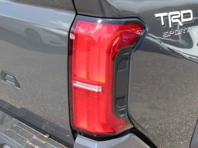Used 2025 Toyota Tacoma TRD Sport image 13