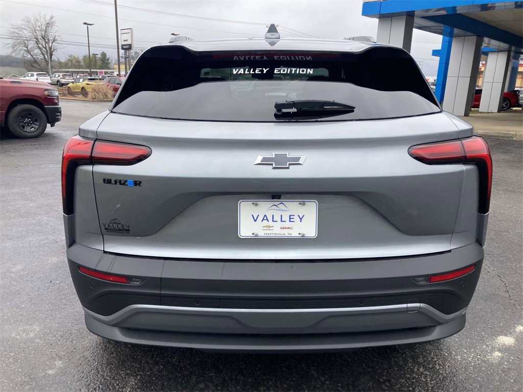 New 2026 Chevrolet Blazer EV LT image 5