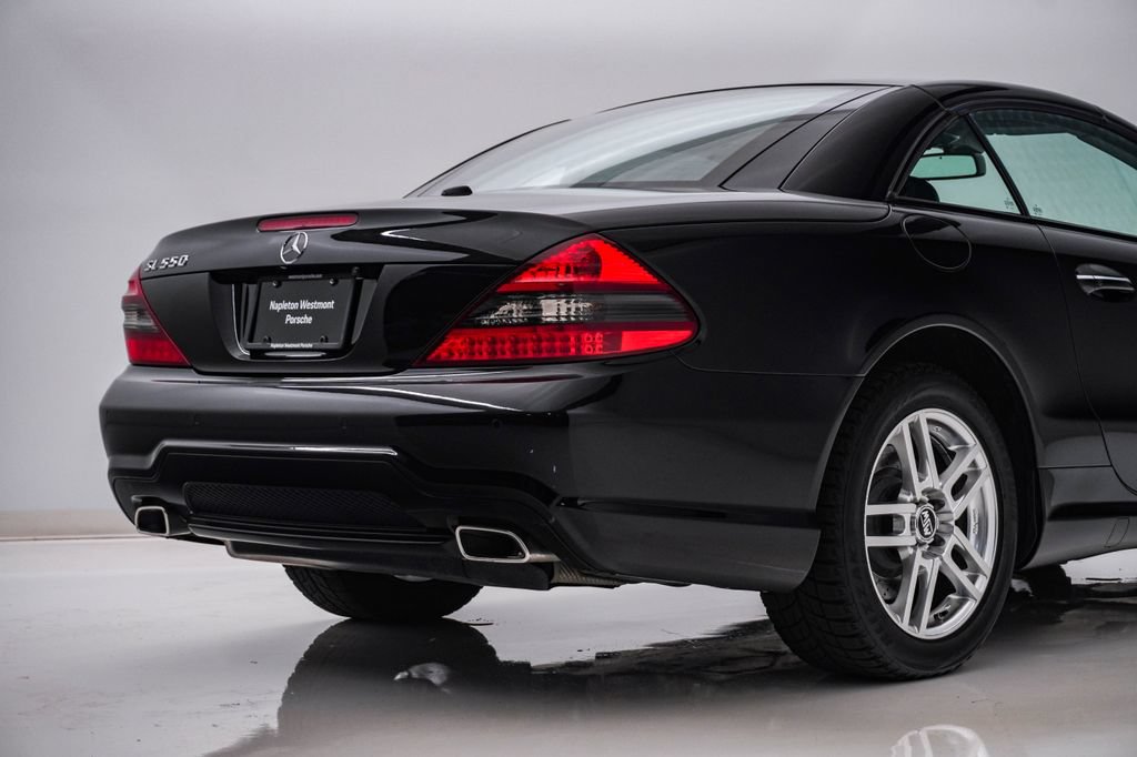 Used 2009 Mercedes-Benz SL 550 image 13