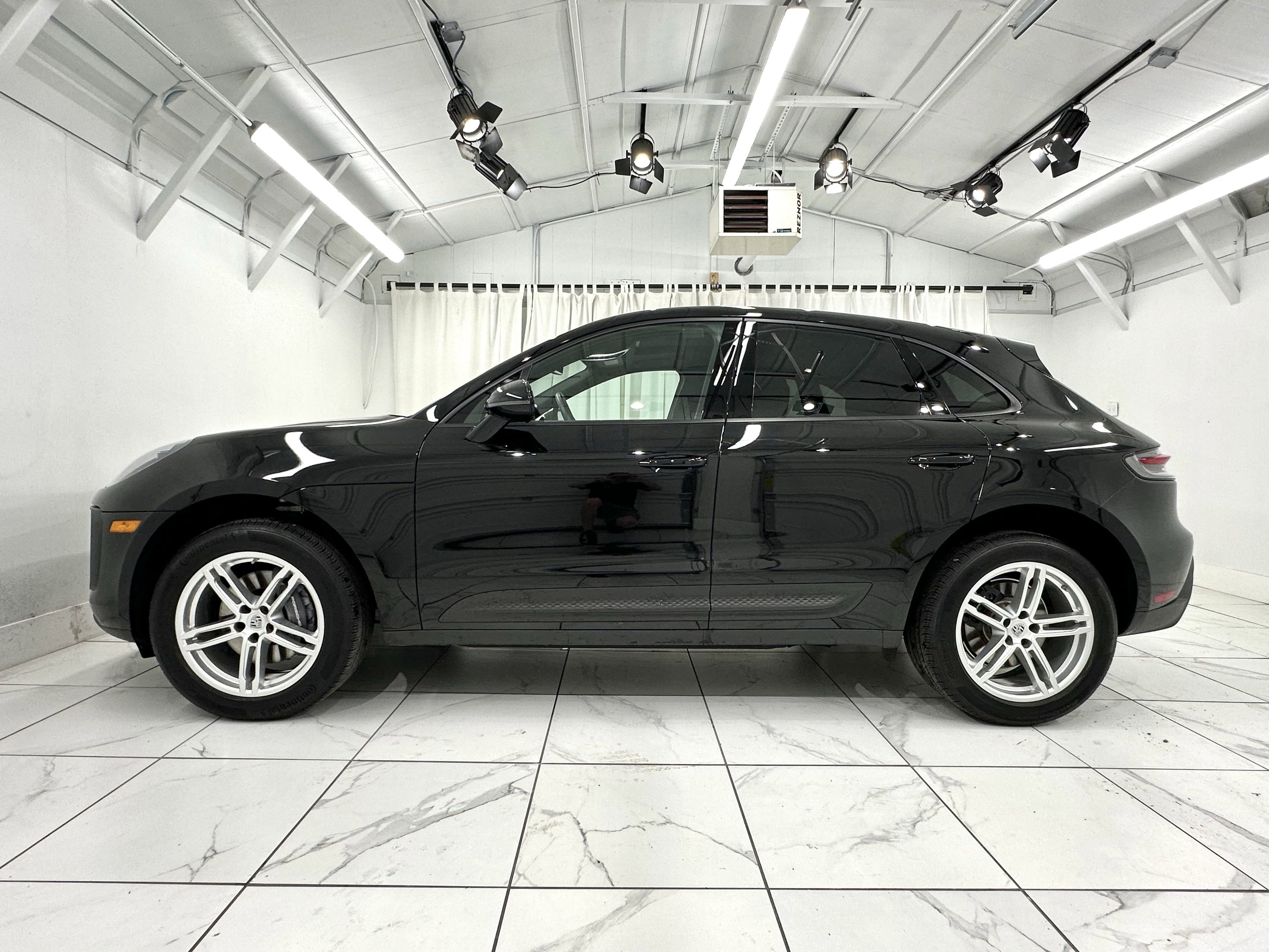 Certified 2024 Porsche Macan image 15