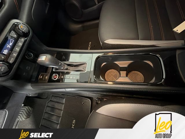 Used 2023 Nissan Kicks SR w/ SR Premium Package FWD image 20