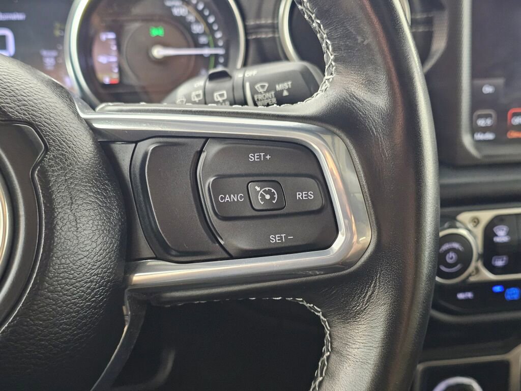 Used 2023 Jeep Wrangler Unlimited Sahara w/ Cold Weather Group AWD/4WD image 23