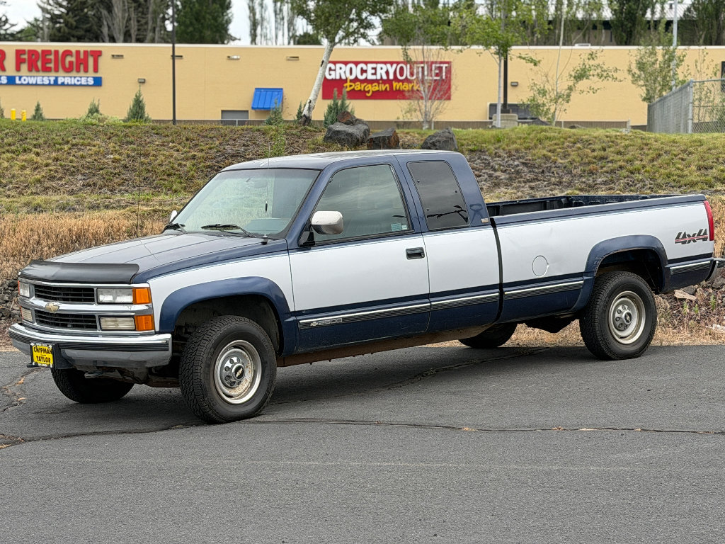 Used 1994 Chevrolet Silverado 2500 4x4 Extended Cab image 10