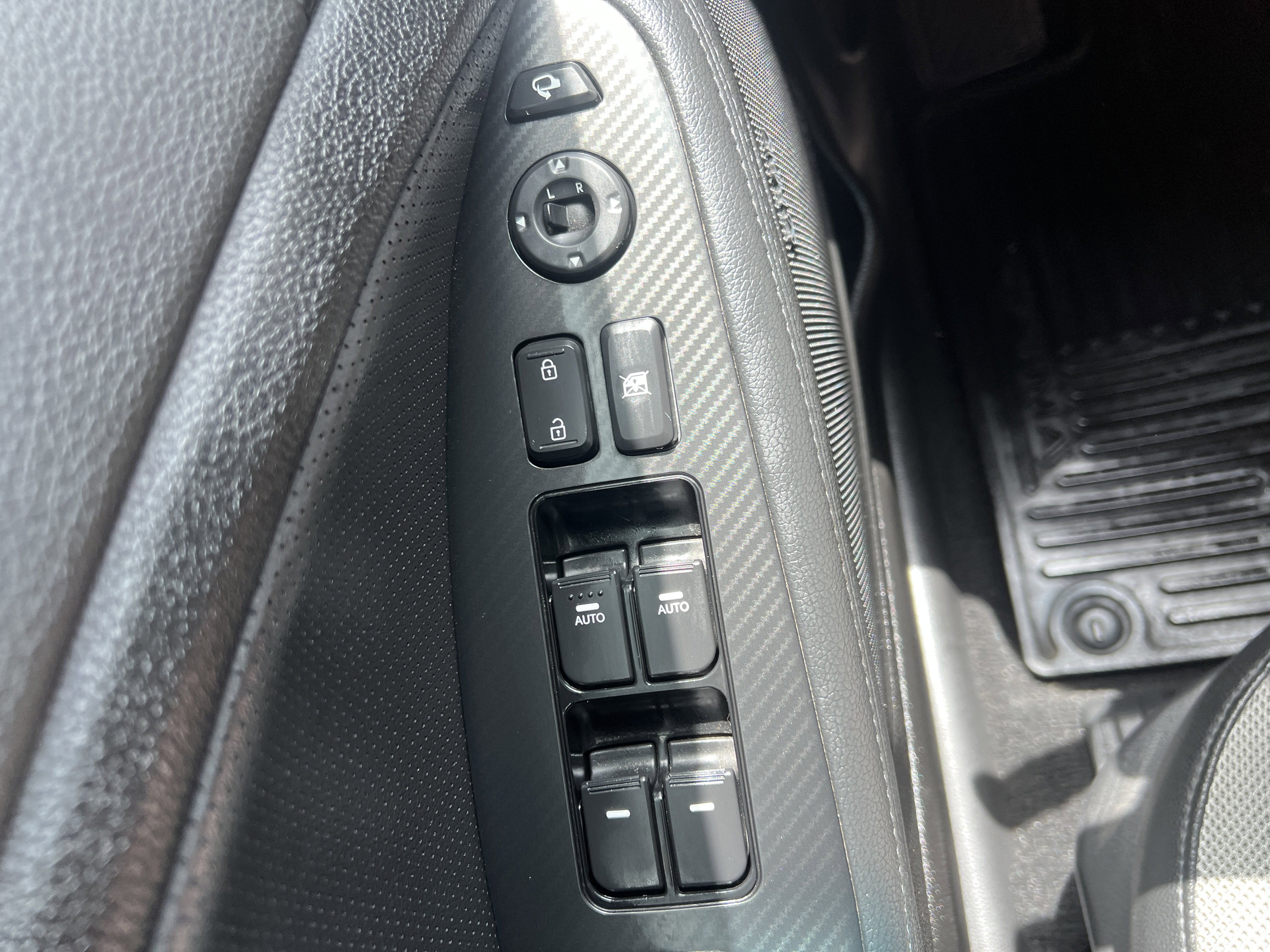 Used 2013 Kia Optima SX w/ Premium Touring Pkg FWD image 17