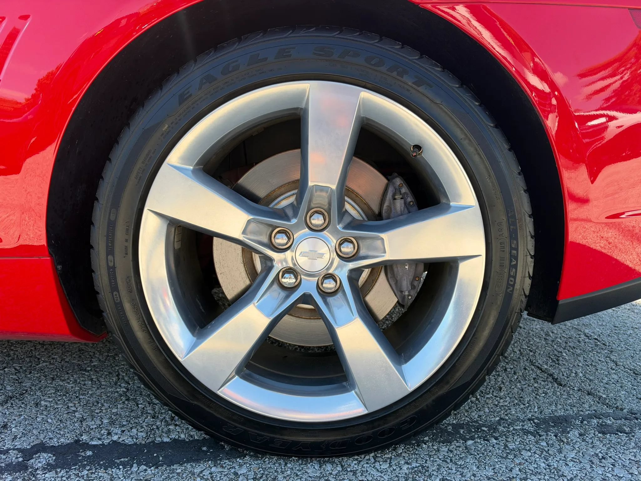 Used 2015 Chevrolet Camaro SS w/ LPO, Red Appearance Package RWD image 26