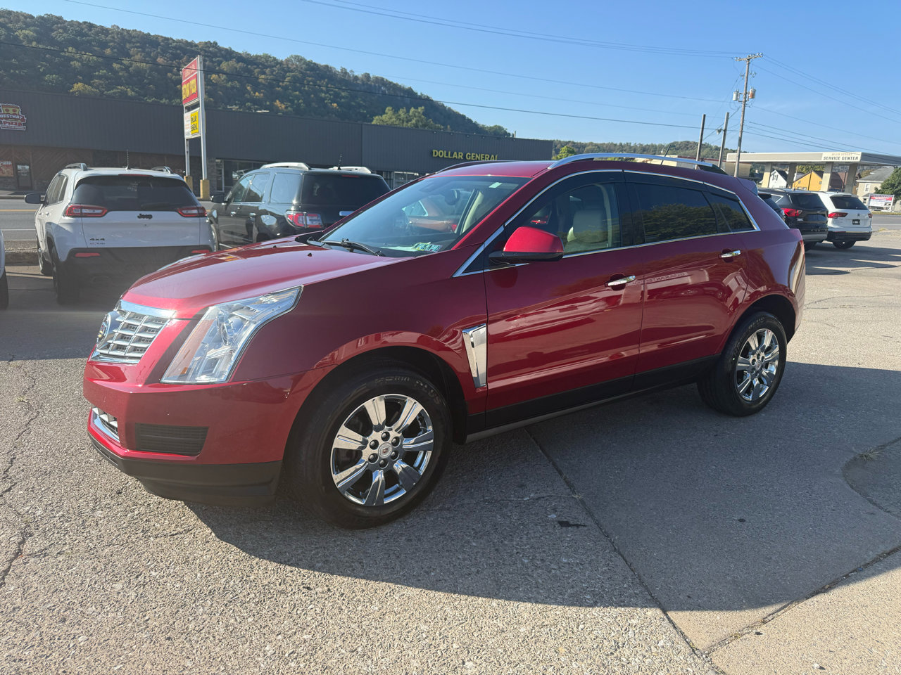 Used 2015 Cadillac SRX Luxury w/ Driver Awareness Package image 7