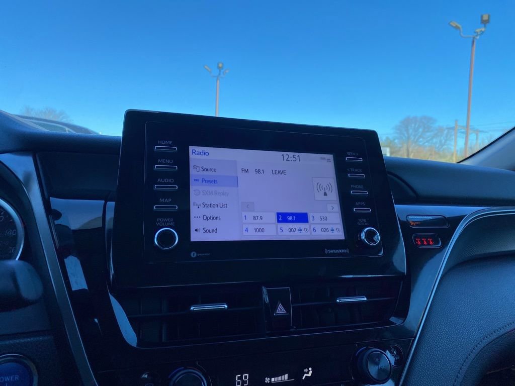 Used 2022 Toyota Camry LE w/ Cold Weather Package image 18