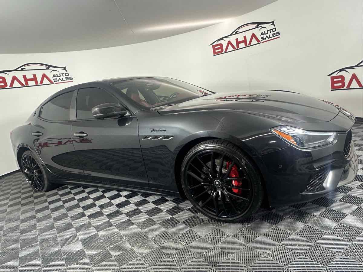 Used 2023 Maserati Ghibli Modena Q4 image 12