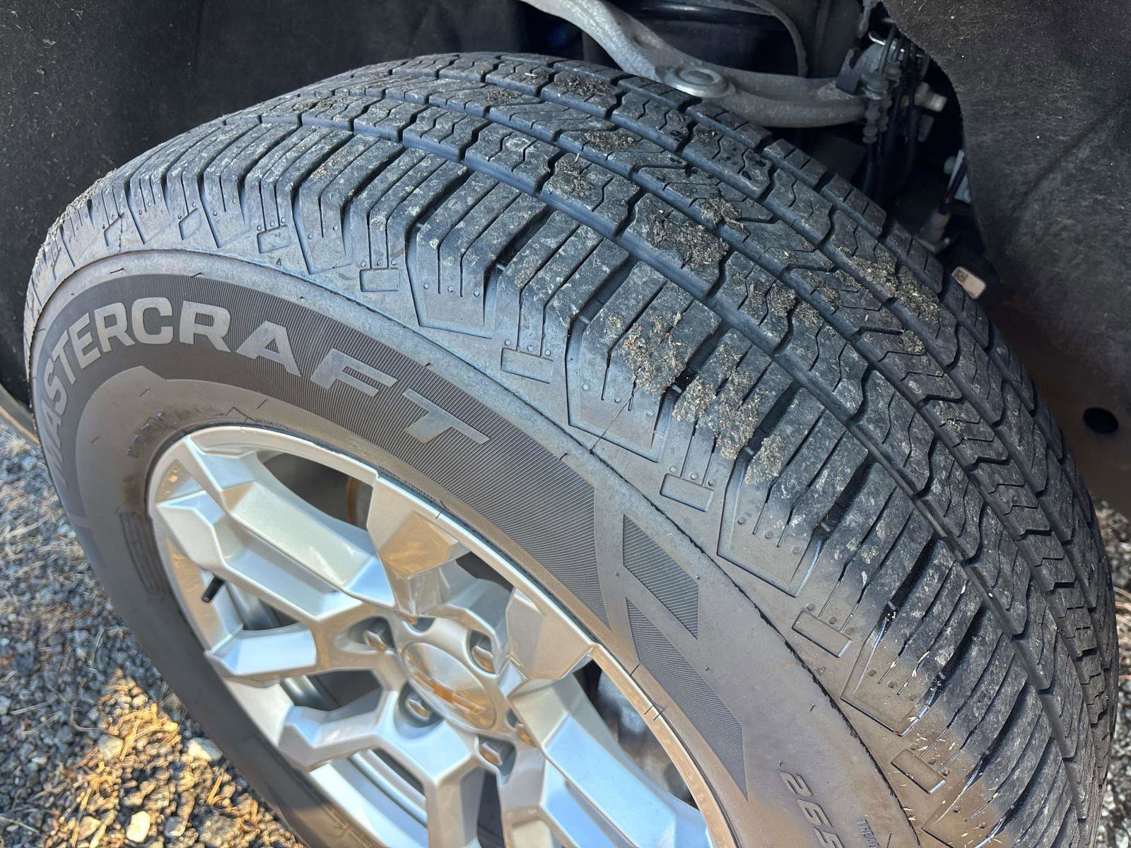 Used 2023 Chevrolet Silverado 1500 LT image 31