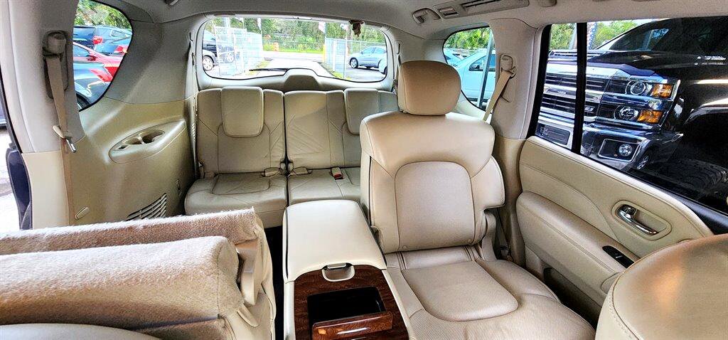 Used 2018 INFINITI QX80 Signature Edition w/ All Season Package image 23