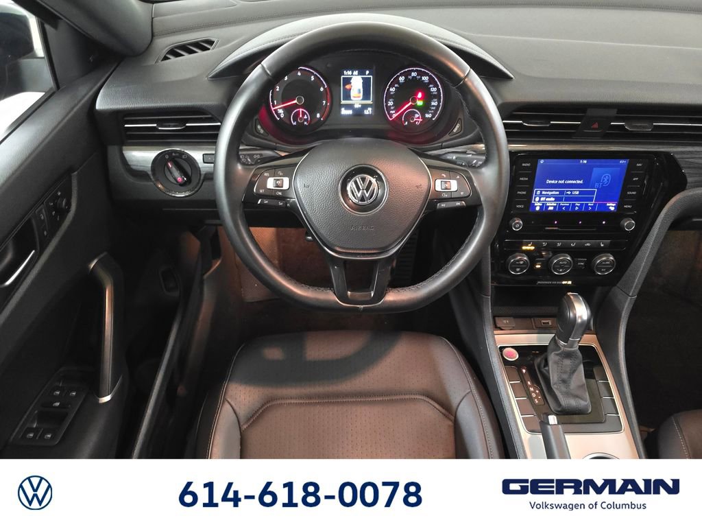 Used 2021 Volkswagen Passat 2.0T R-Line image 21