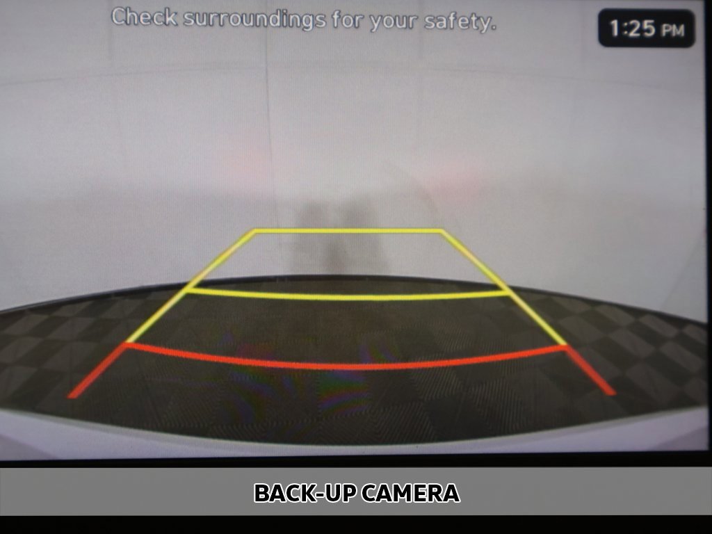 Used 2025 Hyundai Elantra Blue image 6