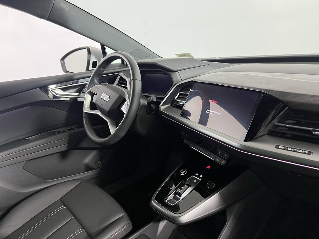 Used 2024 Audi Q4 e-tron Premium Plus w/ Premium Plus image 41