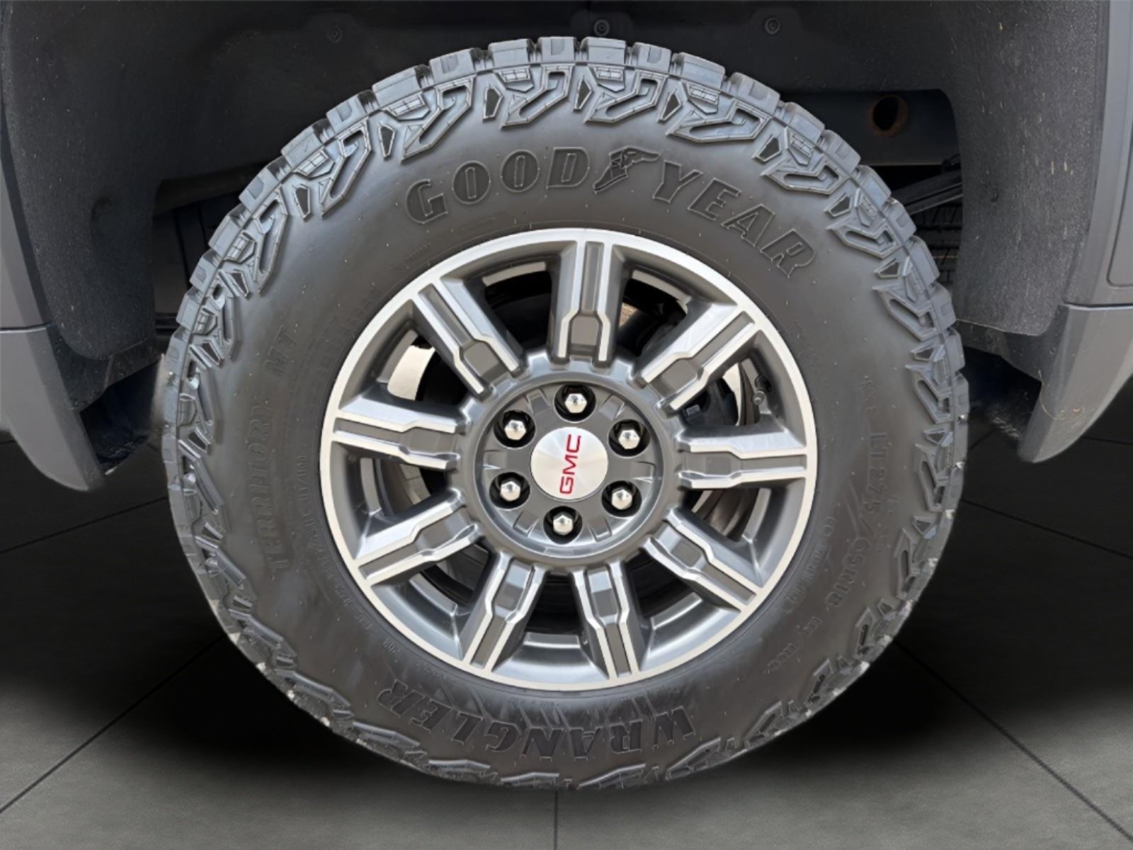 Used 2024 GMC Sierra 1500 AT4 w/ AT4 Premium Package AWD/4WD image 12
