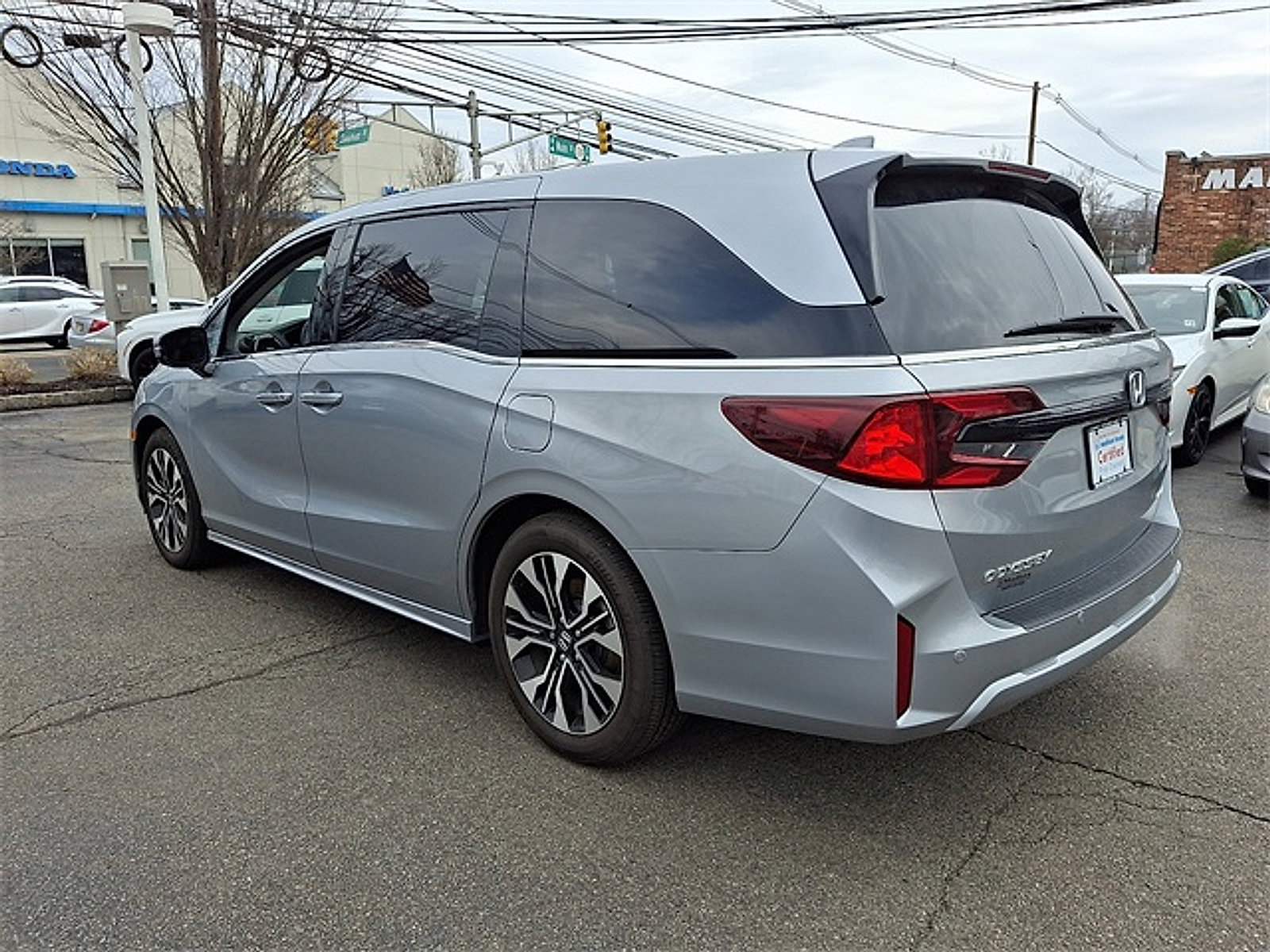 Certified 2026 Honda Odyssey Elite image 9