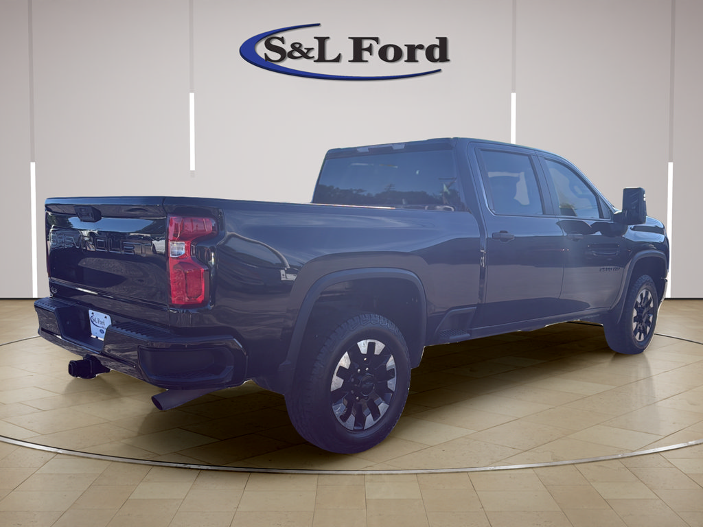 Used 2020 Chevrolet Silverado 2500 Custom w/ Custom Convenience Package AWD/4WD image 8