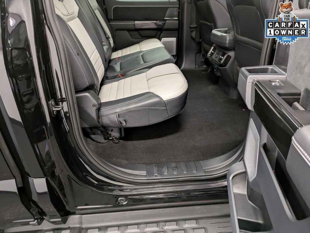Used 2025 Ford F150 Lightning Platinum image 29