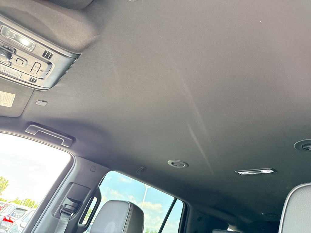 Used 2023 GMC Yukon Denali AWD/4WD image 22