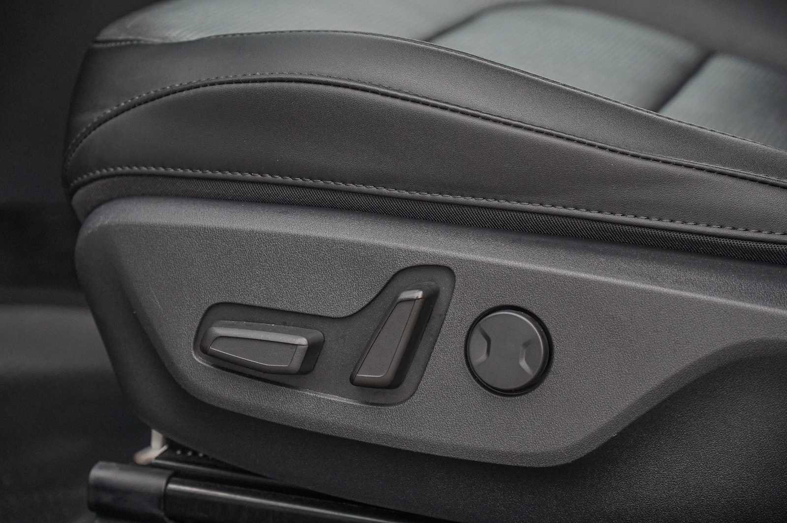 Certified 2024 Kia Niro SX Touring image 26