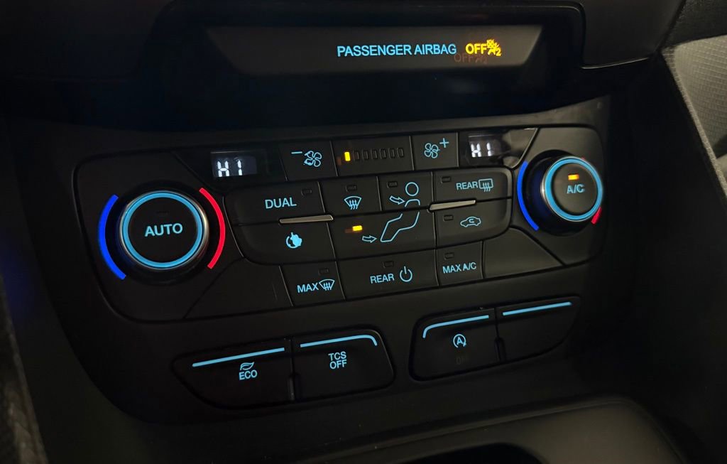 Used 2021 Ford Transit Connect XL FWD image 19
