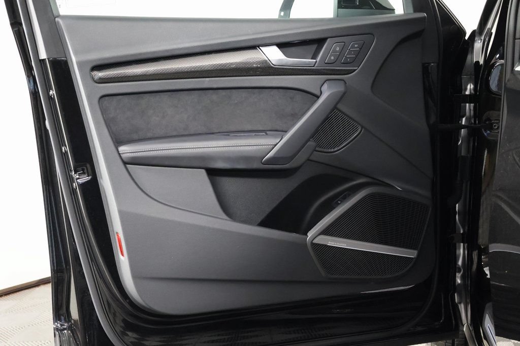 Used 2024 Audi SQ5 Premium Plus AWD/4WD image 12