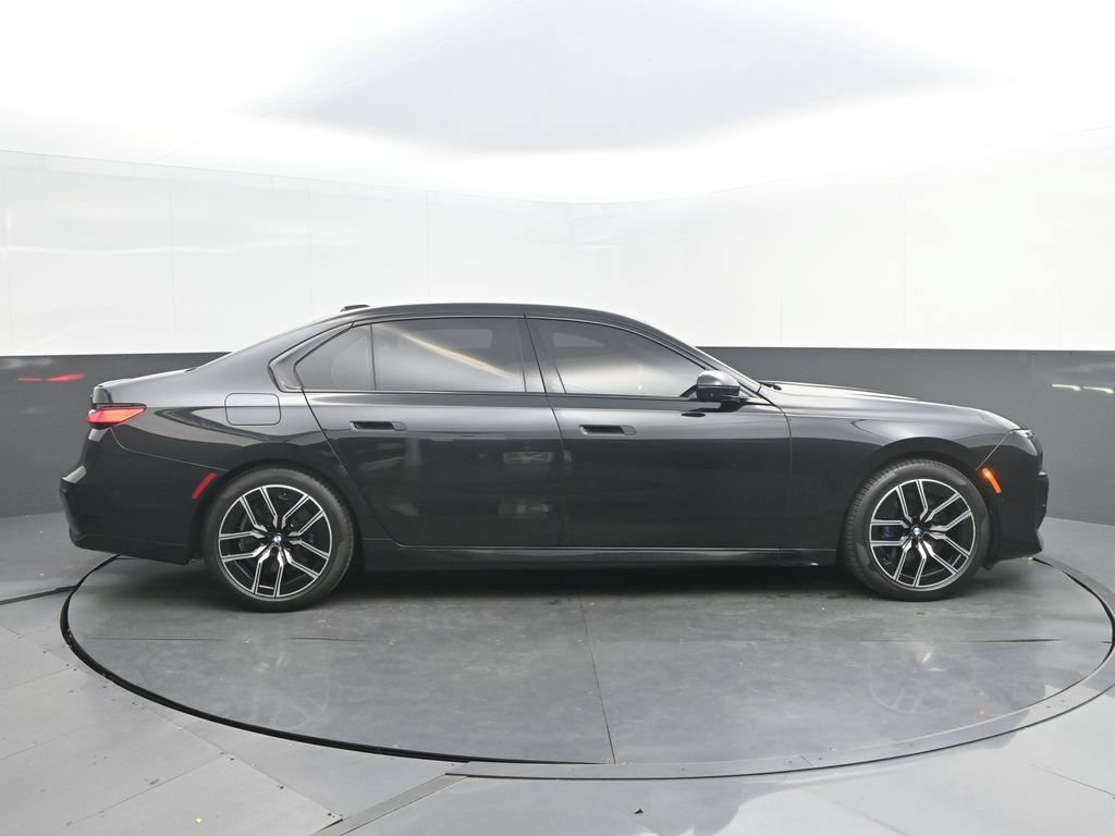 Certified 2023 BMW 740i w/ Parking Assistance Package RWD image 8