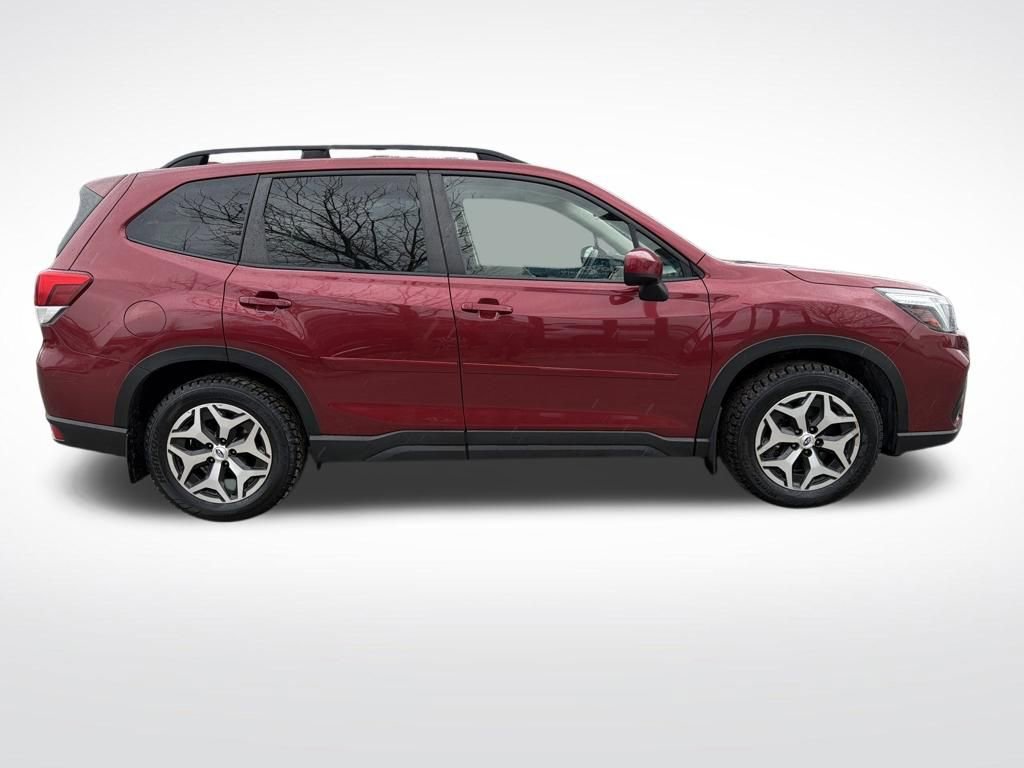 Used 2021 Subaru Forester Premium image 19