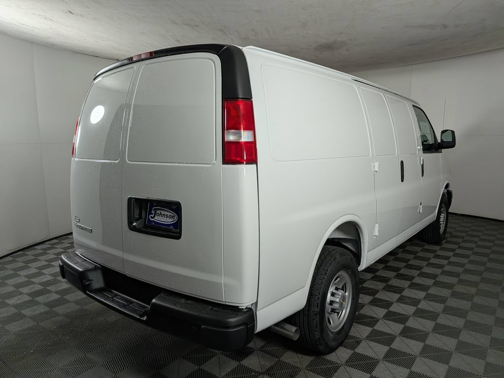 New 2026 Chevrolet Express 2500 w/ Driver Convenience Package RWD image 7